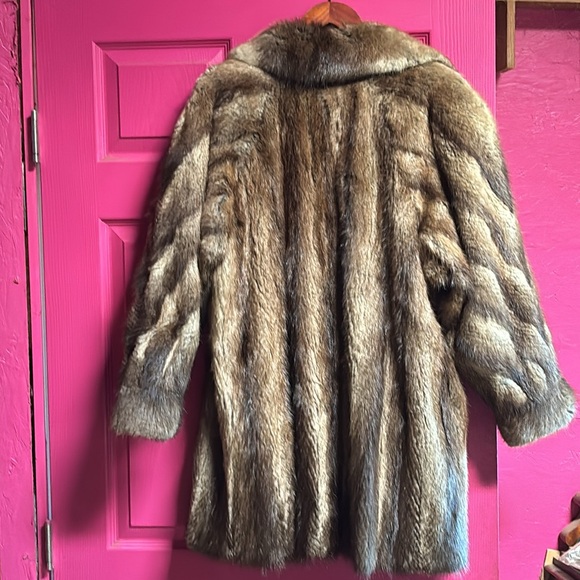 Vintage Muskrat Coat - Picture 4 of 7